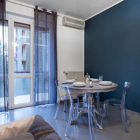 Central Station 13min - 2 Bedrooms, 2 Bathrooms, Metro Apartment